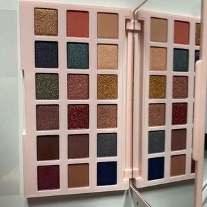 Ciaté London Eyeshadow Palette